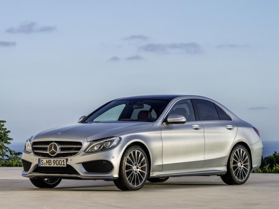  Mercedes-Benz C250 AMG Line 2014 года  (фото 35 из 47)